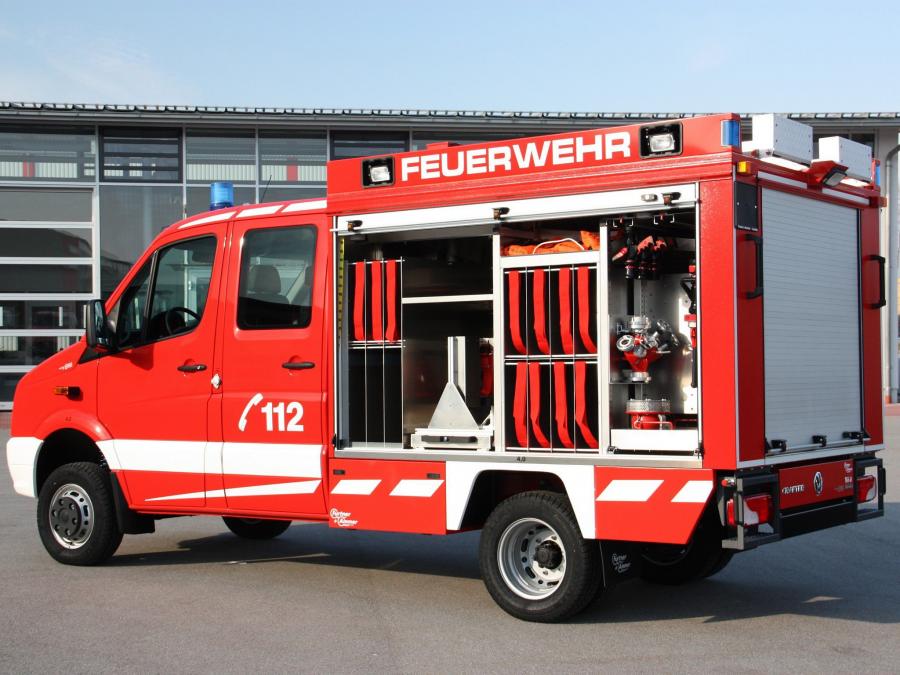  Volkswagen Crafter Double Cab Pickup 4Motion Feuerwehr 2011 года  (фото 3 из 5)